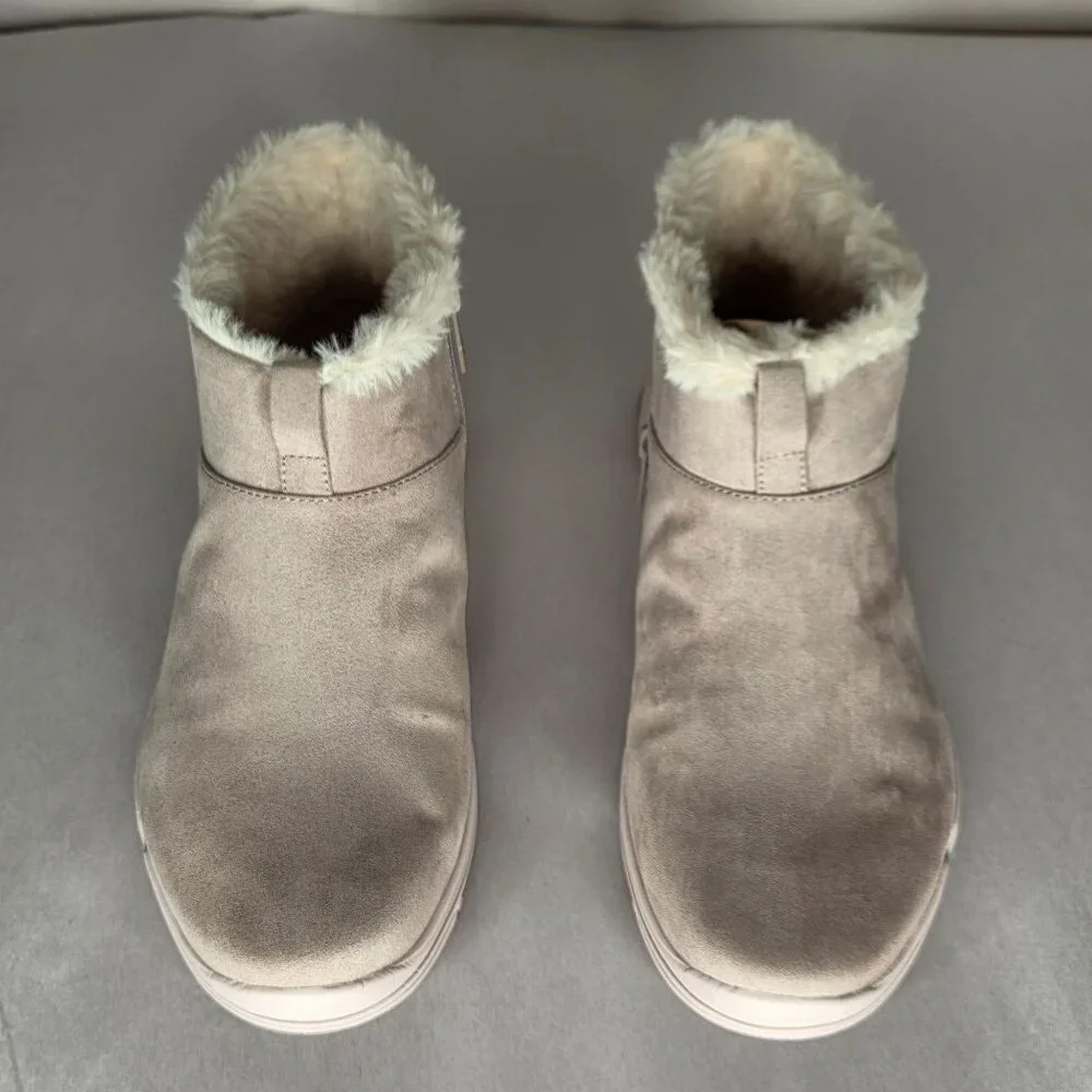 NWOT Ryka Women's Amber Mauve Taupe Booties